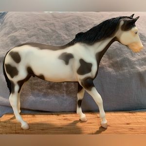 BREYER Domino, #871, 1993 CE, numbered!